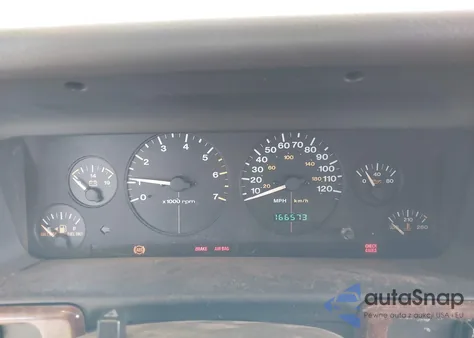 1998 Jeep Grand Cherokee Laredo z USA, uszkodzony, nr VIN 1J4GZ48Y4WC268427